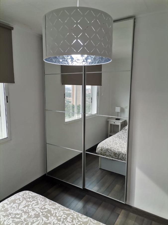 Club Medico Torre VI Apartment Бенидорм Екстериор снимка